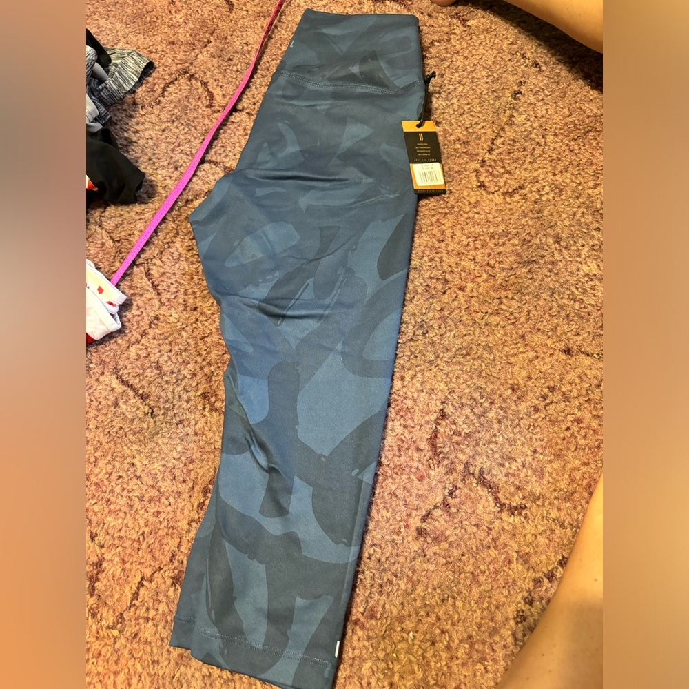Nobull Tia toomey crop high rise leggings
